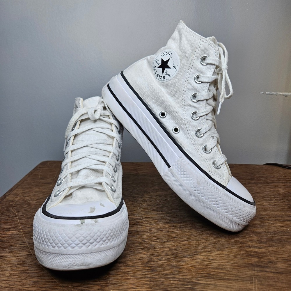 Converse Chuck Taylor All Star Lift Hi White Platform Sneaker 560846F Womens 5.5 - Picture 1 of 8